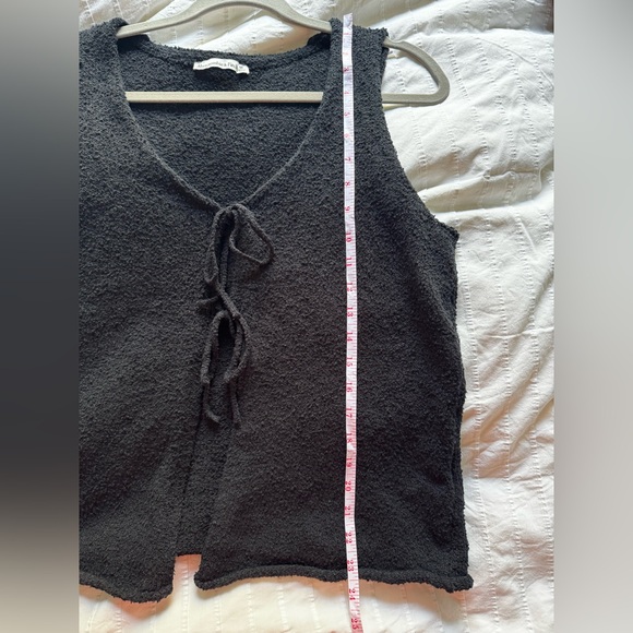 Abercrombie & Fitch Black Textured Tie-Front Tank - Picture 6 of 12